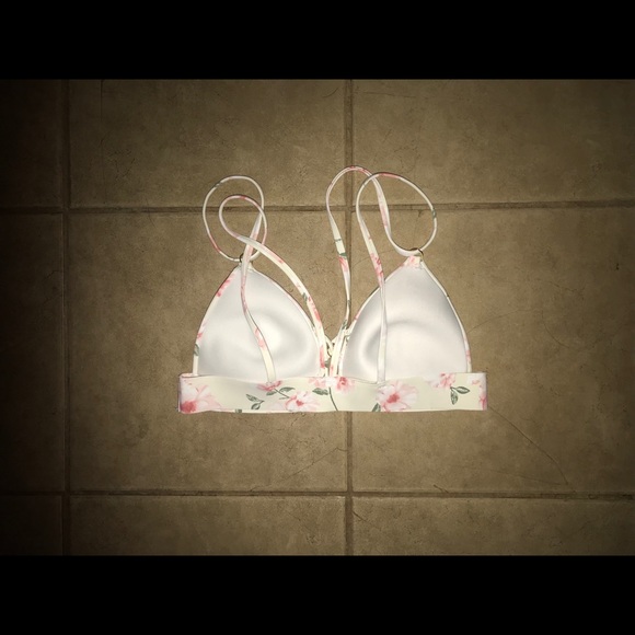 Victoria Secrets Pink Women’s Floral Bra Size S - Picture 2 of 2